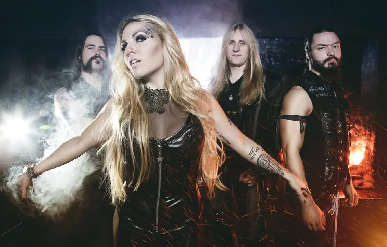 Kobra and the Lotus