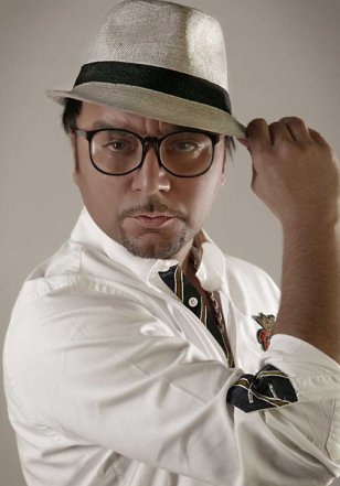 Harchi Khoda Bekhad