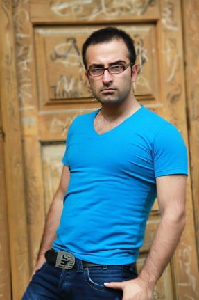 Eshghe Mani