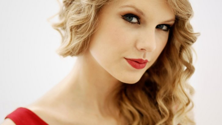 Taylor Swift Collection