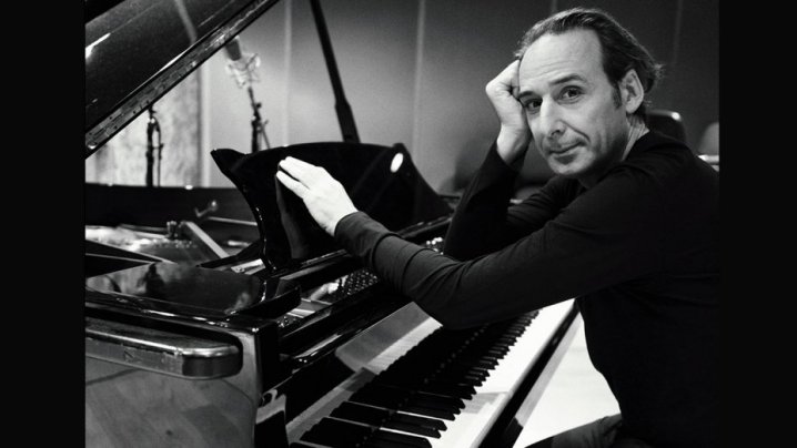 Alexandre Desplat Essentials